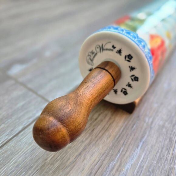 The Pioneer Woman Sweet Rose Ceramic Rolling Pin blue white check w/ floral rare - Picture 6 of 12